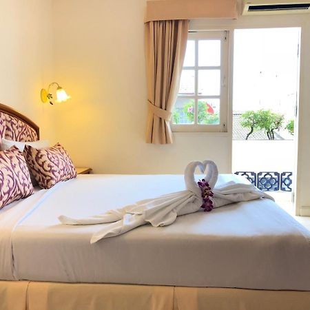 Smile Inn Patong Екстериор снимка