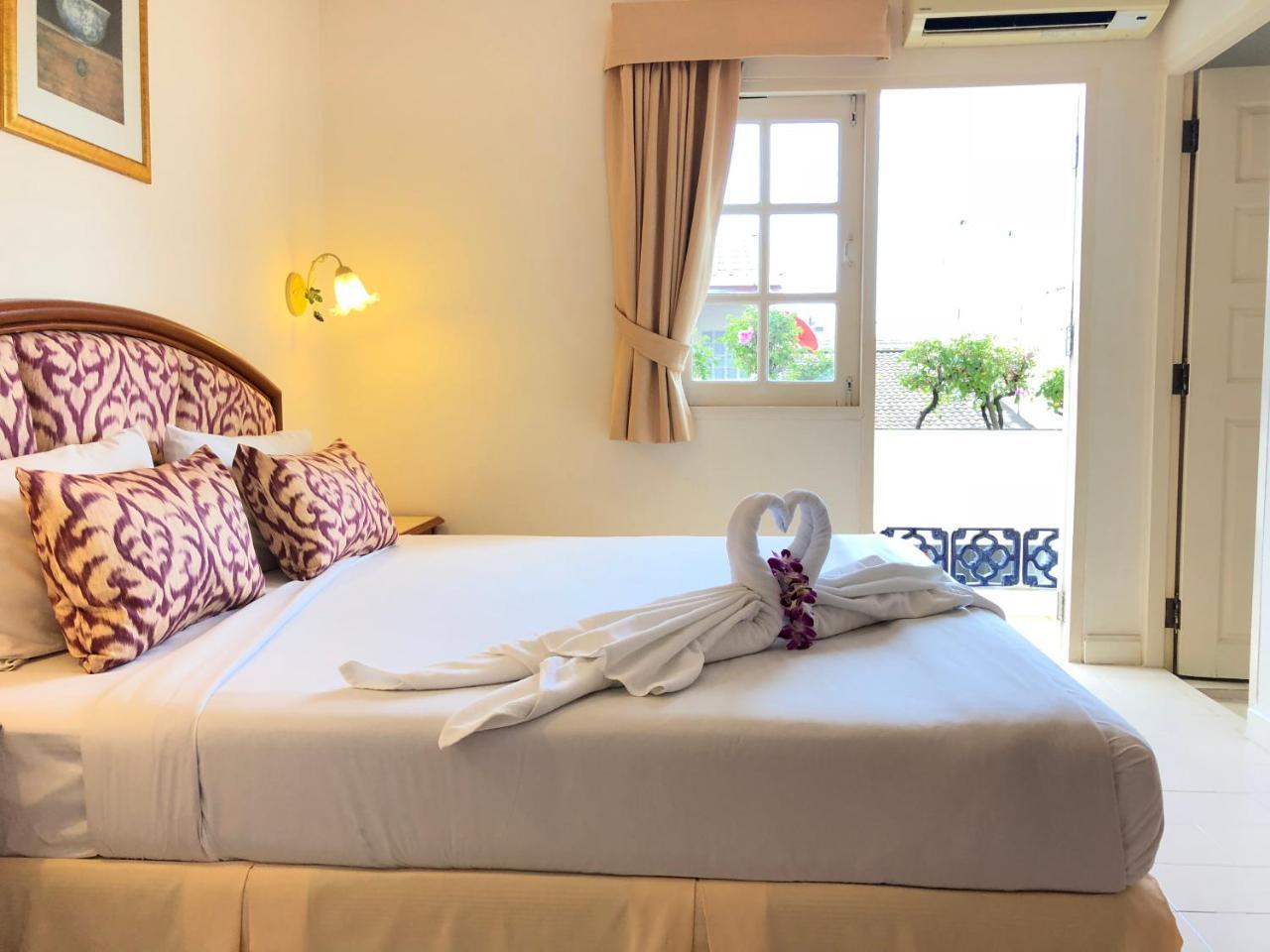 Smile Inn Patong Екстериор снимка